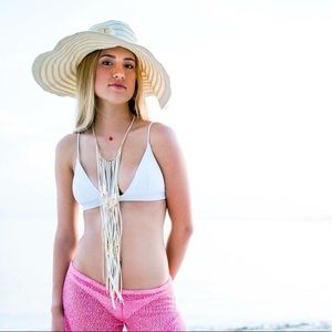 Gold and white fringe necklace